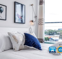 Riverside Living in Portside Wharf Hamilton - Accommodation Daintree