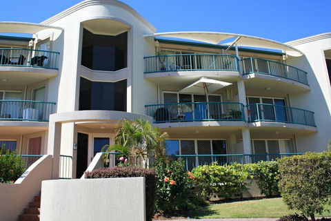 RIVERVIEW, UNIT 6, CURRUMBIN - Accommodation Daintree 2