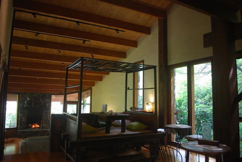 Rocky Creek Art Garden B&B - Accommodation Daintree 1