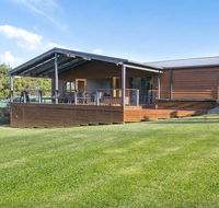 Rosella House Robertson - a tranquil Highlands escape - Accommodation Daintree