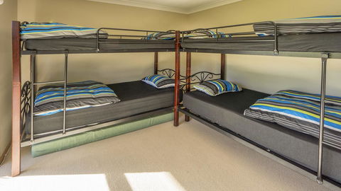 Rosemary Avenue 48 Bawley Point - Accommodation Daintree 3