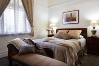 Roses of Daylesford - Spa  Fire