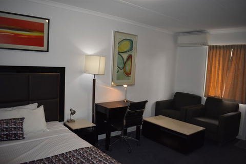 Roundhouse Motel - Accommodation Daintree 1