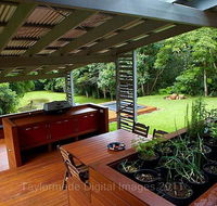 Runawaytomaleny - Accommodation Daintree