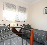 Safety Bay Guest House - Accommodation Daintree