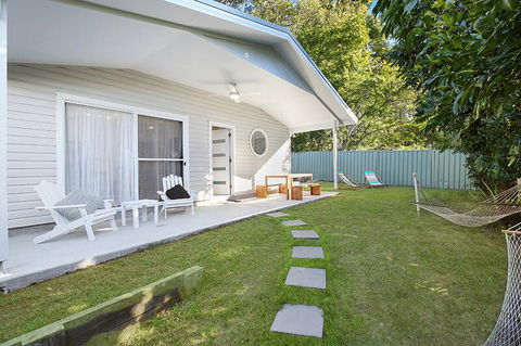 Salty Kisses Holiday House - Accommodation Daintree 0