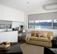 Savannah Cabins Taronga Western Plains Zoo - Accommodation Daintree