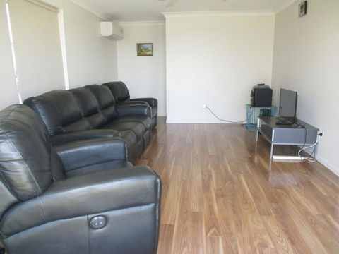 Sea Renity In Dundowran - Accommodation Daintree 3