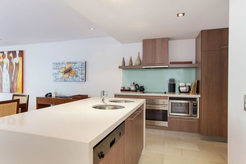 Sea Temple Penthouse 407 - Accommodation Daintree 3