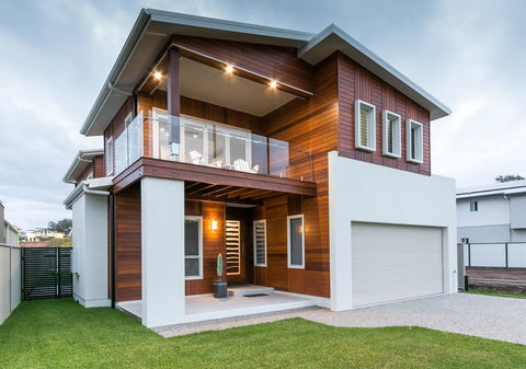 Sea Wood Delight In Hervey Bay - Accommodation Daintree 0