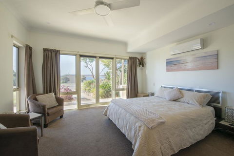 Searenity Holiday Accommodation - Accommodation Daintree 3