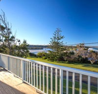 Seaside Beach House 25 Seaside Pde - Accommodation Daintree