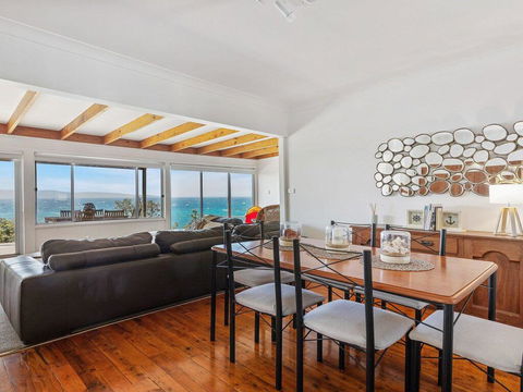 Seaspray On Culburra - Dolphin And Whale Watching - Accommodation Daintree 1