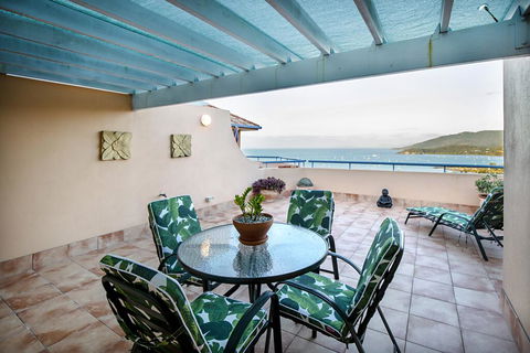 Serenity Over The Sea - Airlie Beach - Accommodation Daintree 1