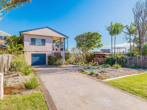 Shelleys 21 Pacific Street - Accommodation Daintree 3