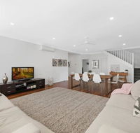 Shelly Beach Family Hideaway - Pool Beach Golf - Accommodation Daintree