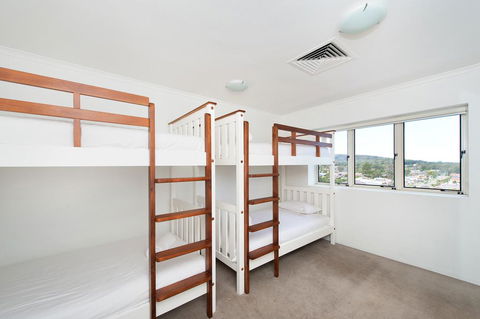 Shoal Bay Penthouse With Views And Resort Facilities - Accommodation Daintree 3