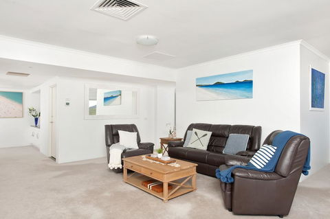 Shoal Bay Penthouse With Views And Resort Facilities - Accommodation Daintree 1