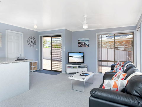 Shoreline Drive, Duplex 01,39, Little Pearl - Accommodation Daintree 2