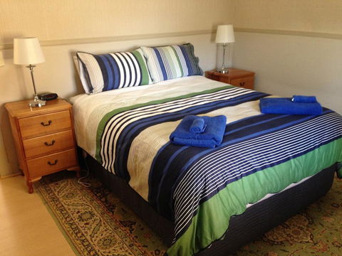 Showgrounds Cottage Naracoorte - Accommodation Daintree 1