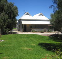Showgrounds Cottage Naracoorte - Accommodation Daintree
