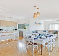 Sienna by the Sea - spacious coastal getaway - Accommodation Daintree