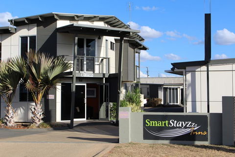 Smart Stayzzz Inns - Accommodation Daintree 0