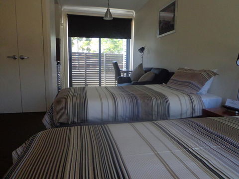 Smart Stayzzz Inns - Accommodation Daintree 1