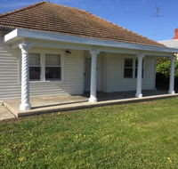 Smith Street Cottage Naracoorte - Accommodation Daintree