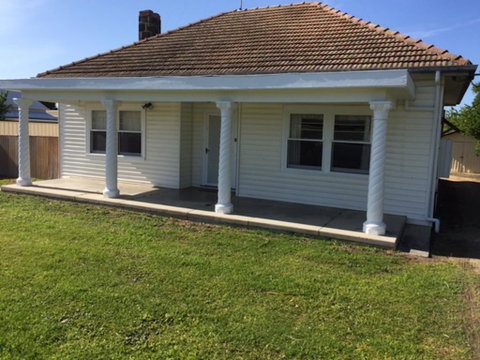 Smith Street Cottage Naracoorte - Accommodation Daintree 1