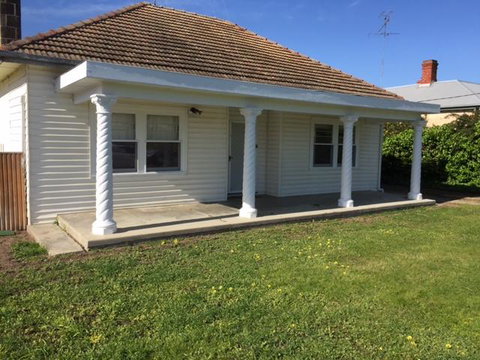 Smith Street Cottage Naracoorte - Accommodation Daintree 0