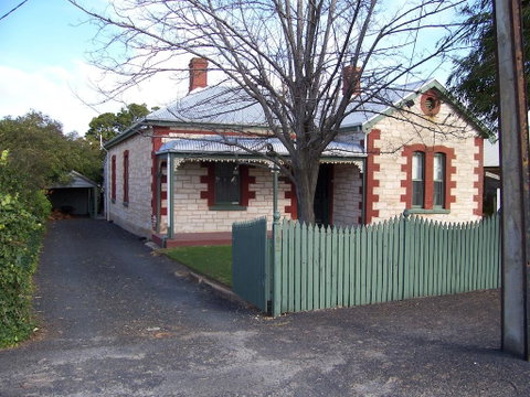 Smith Street Villa Naracoorte - Accommodation Daintree 0