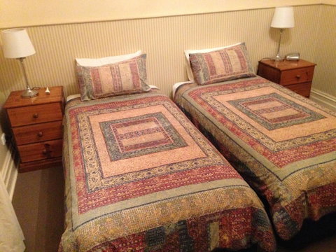 Smith Street Villa Naracoorte - Accommodation Daintree 3