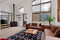 Snow Stream Apartments