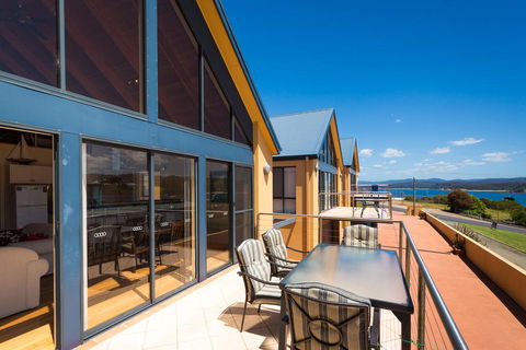 Snug Cove Villas - Accommodation Daintree 2