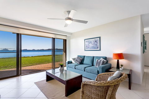 Soldiers Point Road, Harbourside, Unit 02, 07 - Accommodation Daintree 2