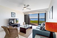 Soldiers Point Road Harbourside Unit 02 07