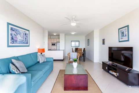 Soldiers Point Road, Harbourside, Unit 02, 07 - Accommodation Daintree 3