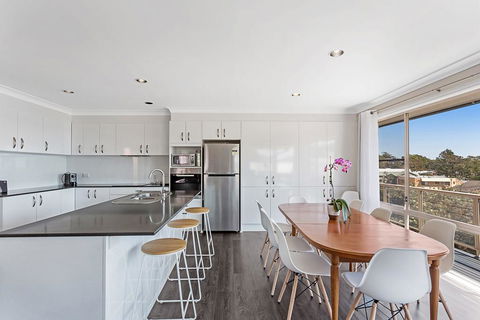Soldiers Point Spectacular - Accommodation Daintree 1
