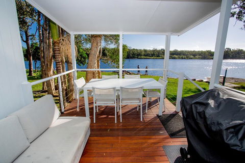 Solitary Islands Resort - Accommodation Daintree 2