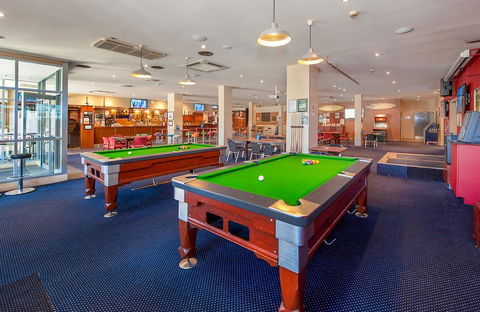 Southend Hotel - Accommodation Daintree 3