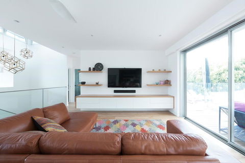Spectacular Bilgola Beachhouse - Accommodation Daintree 1