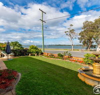 Spoil yourself with the perfect position of this first floor Unit - Accommodation Daintree