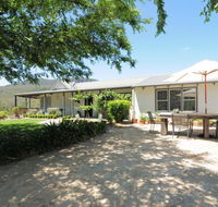 Spring Grove Dairy - Picturesque views - Accommodation Daintree