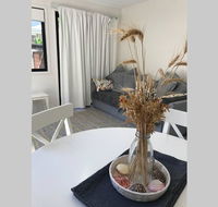 St Clair's Apartments Cotton Tree - Accommodation Daintree