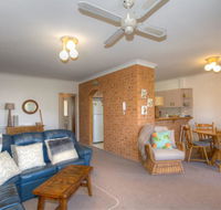 St James 6 Stylish Airconditioned Retreat - Accommodation Daintree