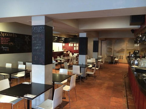 Star Bar Cafe & Hotel - Accommodation Daintree 3