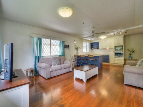 Starfish Shack By The Sea - Accommodation Daintree 2