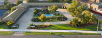 Statesman Motor Inn