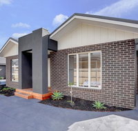 Staughton Sounds - Accommodation Daintree